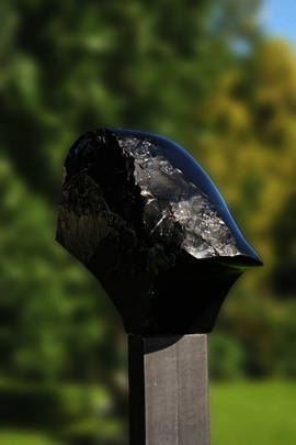 Einzelskulptur 2, Belge Noir ca. 30 x 42 x 20cm